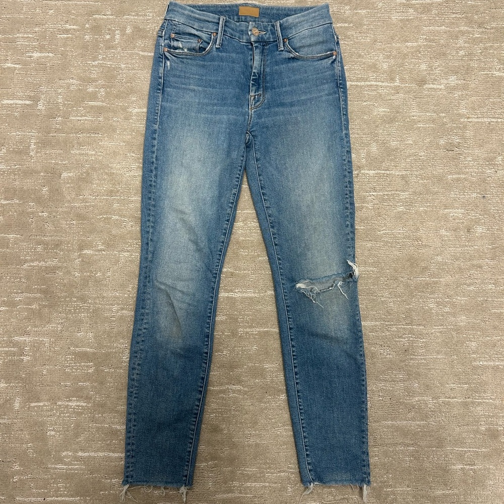 Mother Jeans Women’s size 26 Looker Ankle Fray